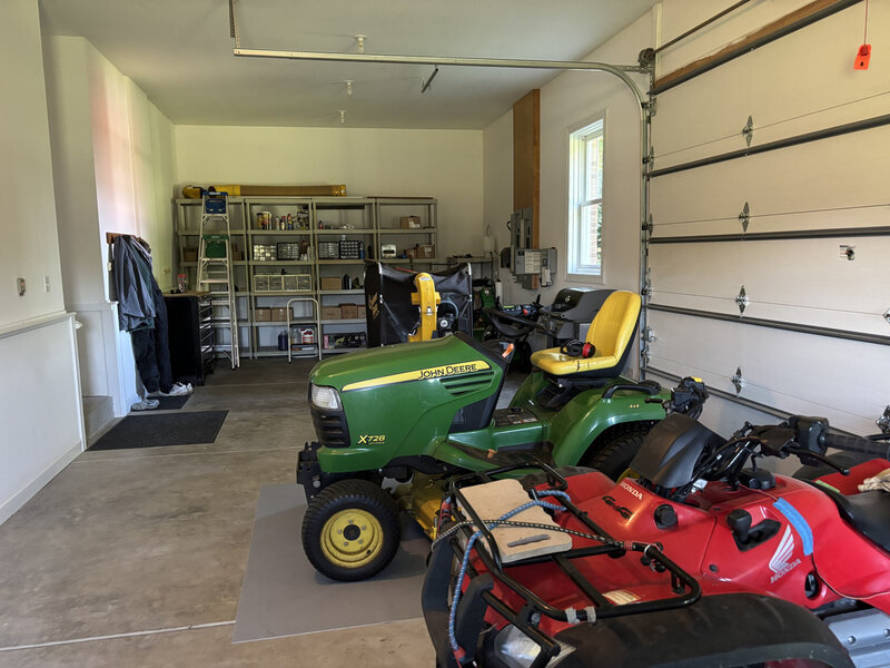 1518 W Lincoln Road Mchenry IL 60051