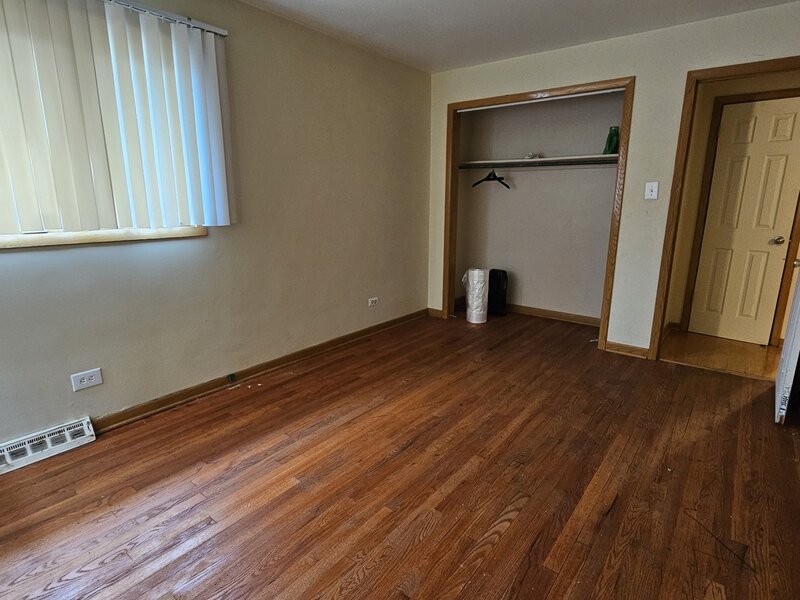8300 S Indiana Avenue Chicago IL 60619