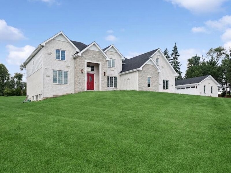 15240 108th. Avenue Orland Park IL 60467