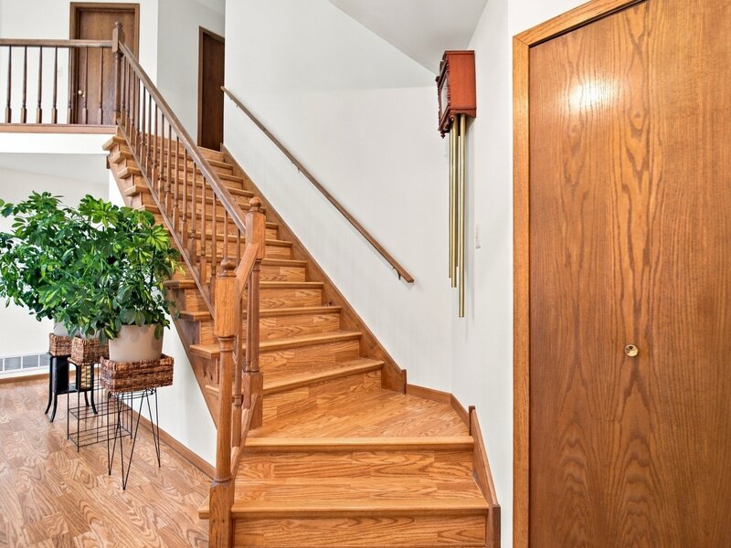 146 Michael Avenue Mundelein IL 60060