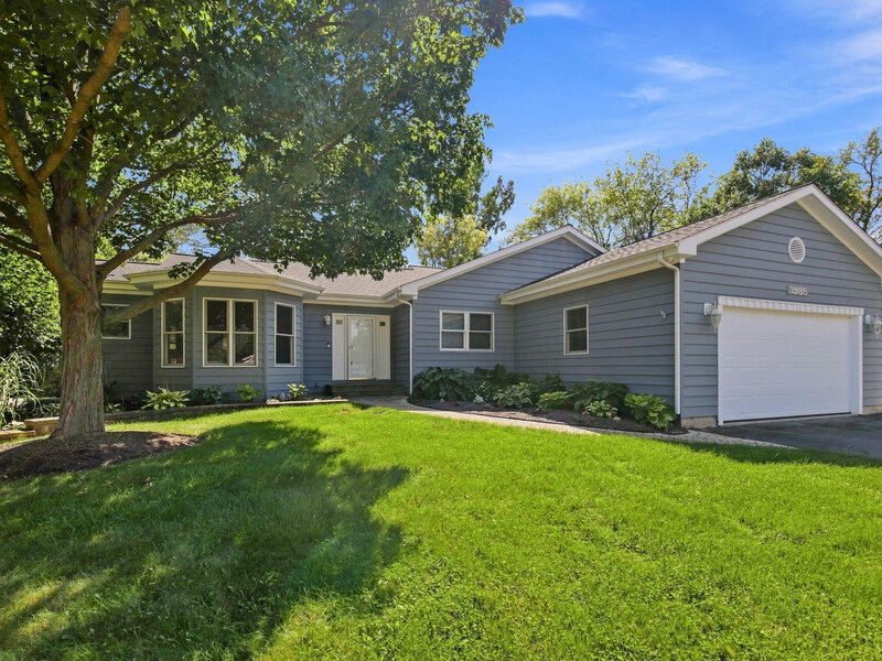 3985 Dorchester Avenue Gurnee IL 60031