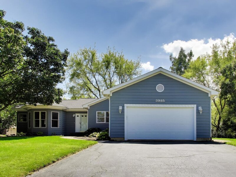 3985 Dorchester Avenue Gurnee IL 60031