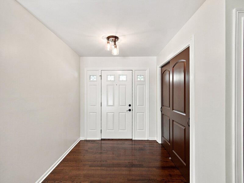 3985 Dorchester Avenue Gurnee IL 60031