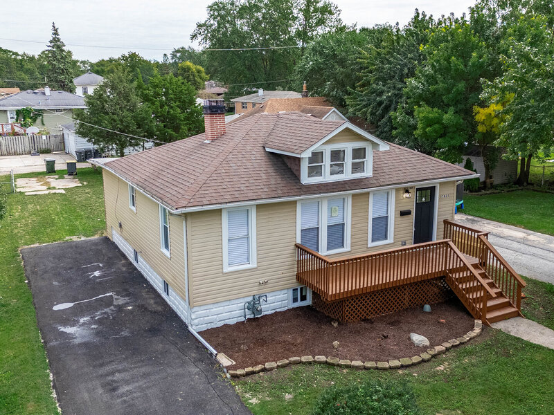 17825 Chicago Avenue Lansing IL 60438