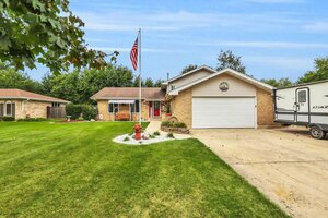 Photo of 1229 Andrea Drive New Lenox IL 60451