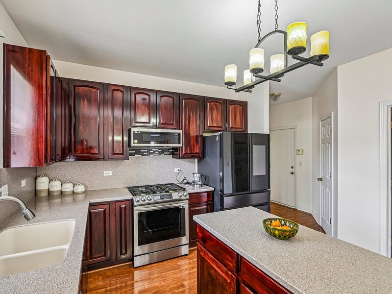 2453 Cushing Lane Aurora IL 60503