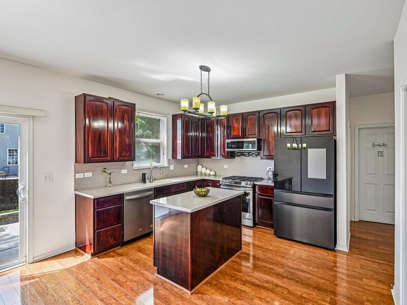 2453 Cushing Lane Aurora IL 60503