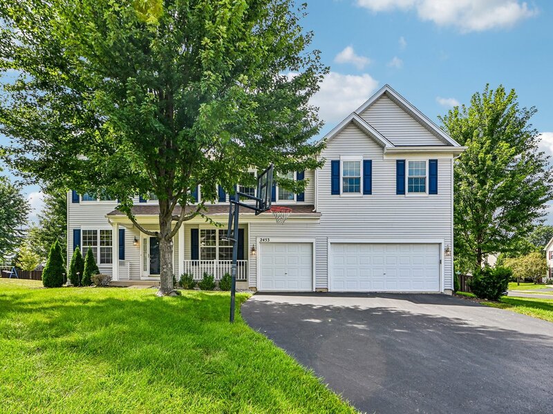 2453 Cushing Lane Aurora IL 60503