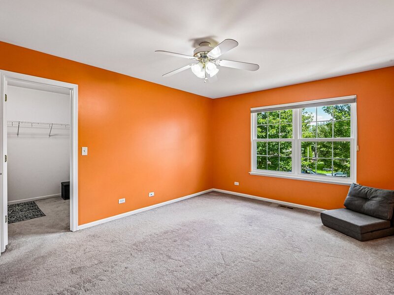 2453 Cushing Lane Aurora IL 60503