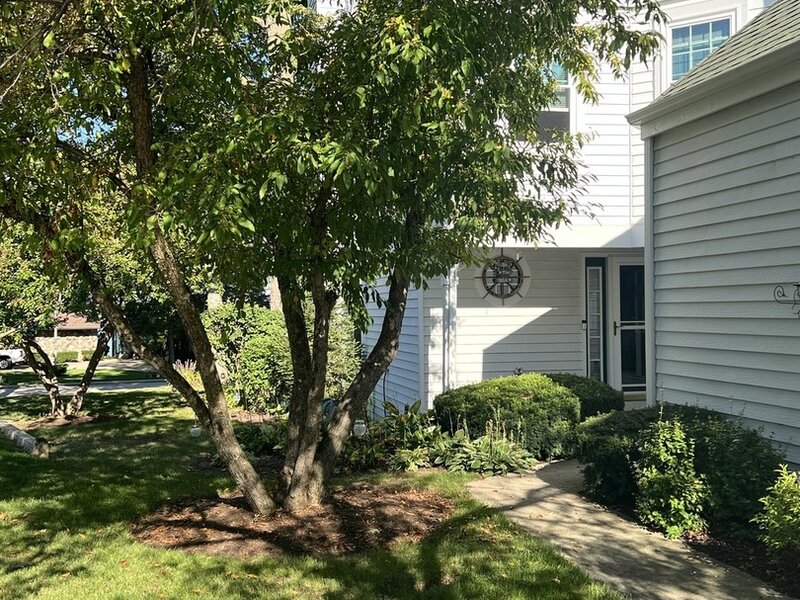 413 Country Lane Court Wauconda IL 60084