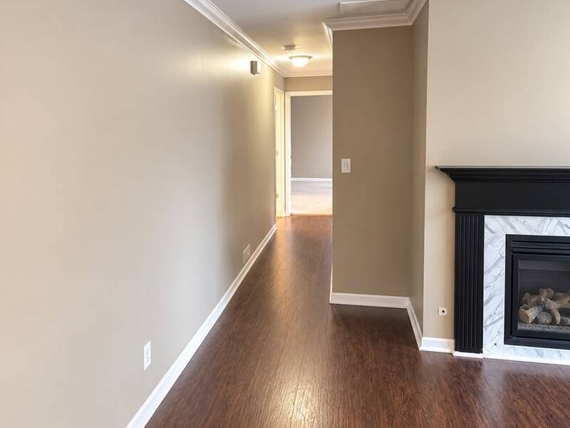 287 Sandhurst Lane South Elgin IL 60177
