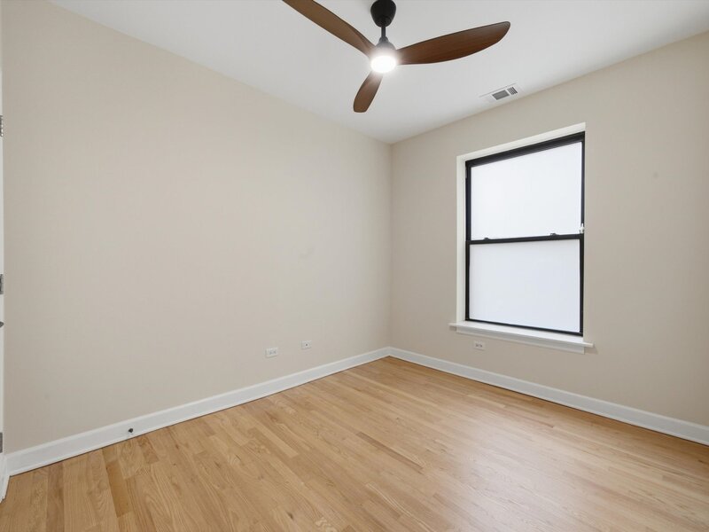 1627 W Fargo Avenue Chicago IL 60626