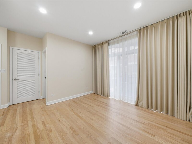 1627 W Fargo Avenue Chicago IL 60626