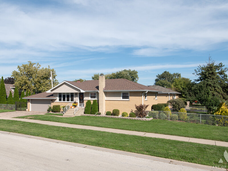 5858 W 82nd Street Burbank IL 60459