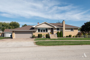 Photo of 5858 W 82nd Street Burbank IL 60459