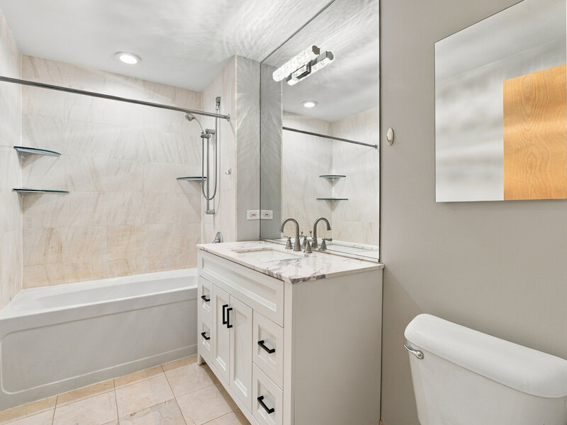 1201 W Adams Street Chicago IL 60607