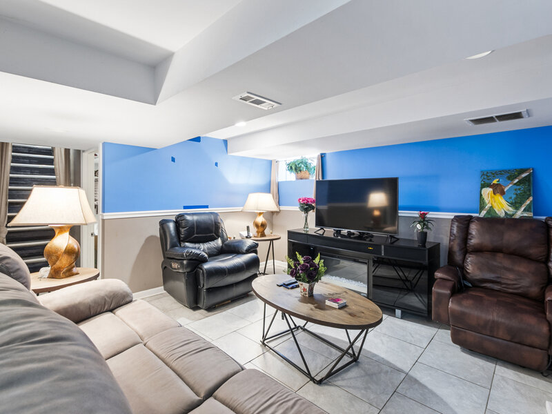 2552 W 81st Place Chicago IL 60652