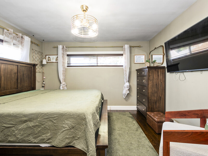 2552 W 81st Place Chicago IL 60652