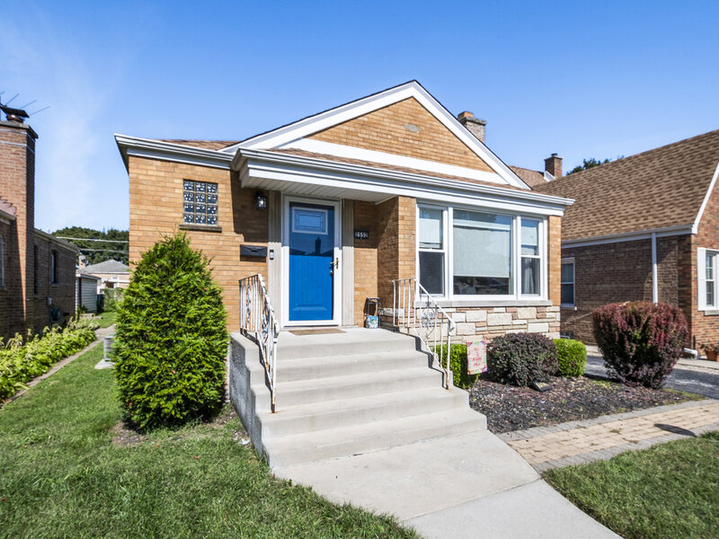 2552 W 81st Place Chicago IL 60652