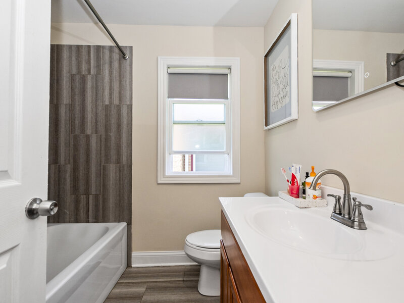 2552 W 81st Place Chicago IL 60652