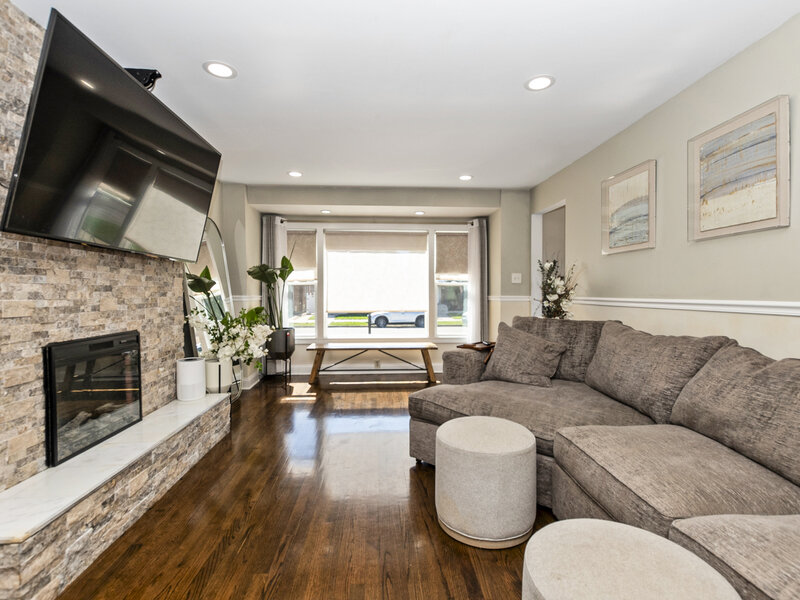 2552 W 81st Place Chicago IL 60652
