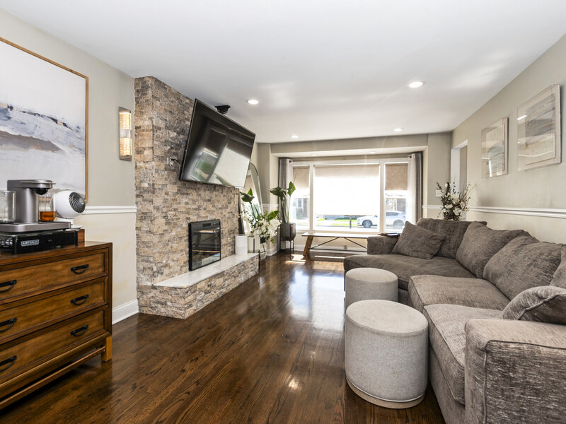 2552 W 81st Place Chicago IL 60652