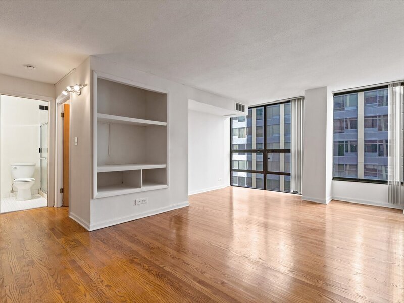 230 E Ontario Street Chicago IL 60611