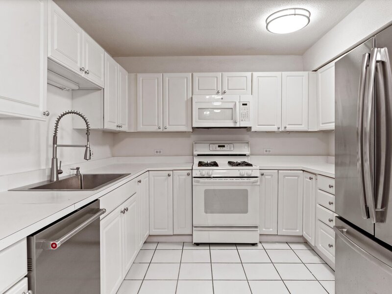 230 E Ontario Street Chicago IL 60611