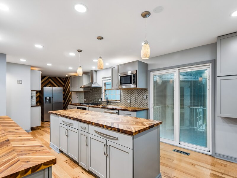15 Winding Branch Road Hawthorn Woods IL 60047