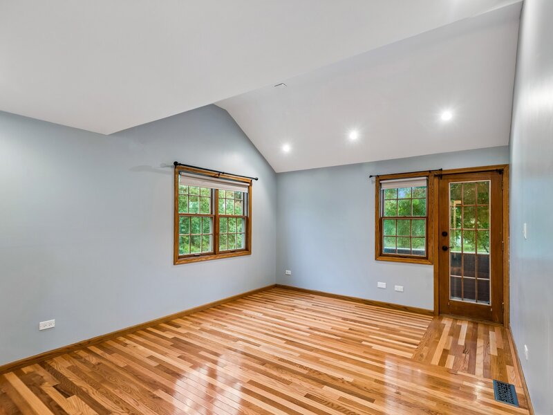 15 Winding Branch Road Hawthorn Woods IL 60047