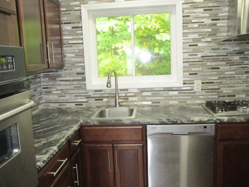 1518 W 10th Street Davenport IA 52804