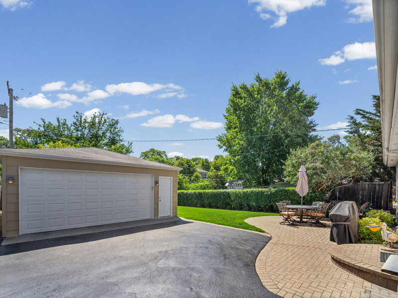 931 N Fernandez Avenue Arlington Heights IL 60004