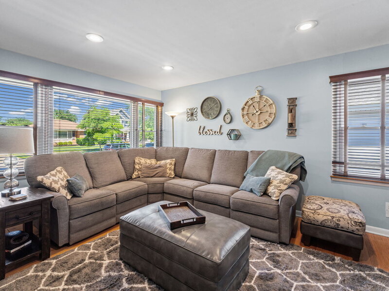 931 N Fernandez Avenue Arlington Heights IL 60004