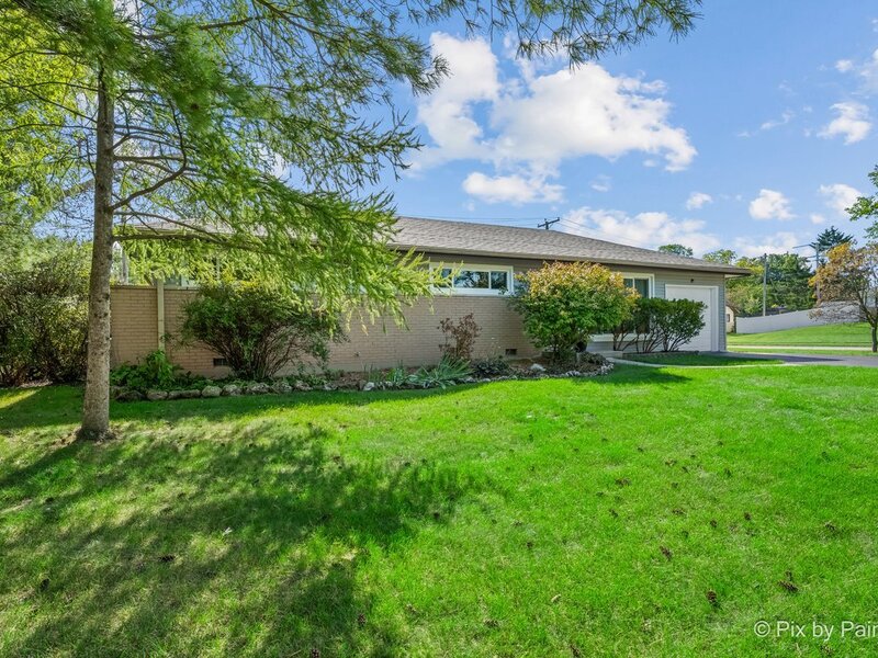 365 Kingman Lane Hoffman Estates IL 60169