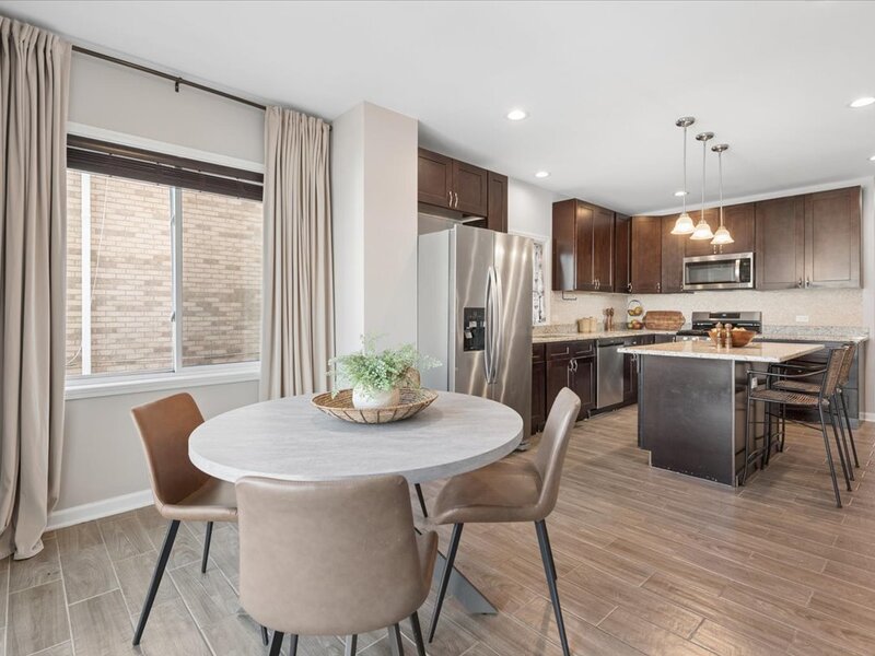 6437 26th Street Berwyn IL 60402