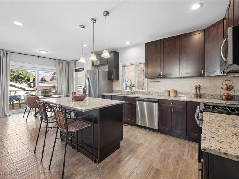 6437 26th Street Berwyn IL 60402