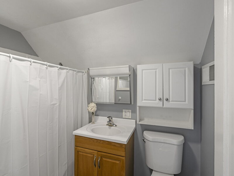 11 North Street East Dundee IL 60118