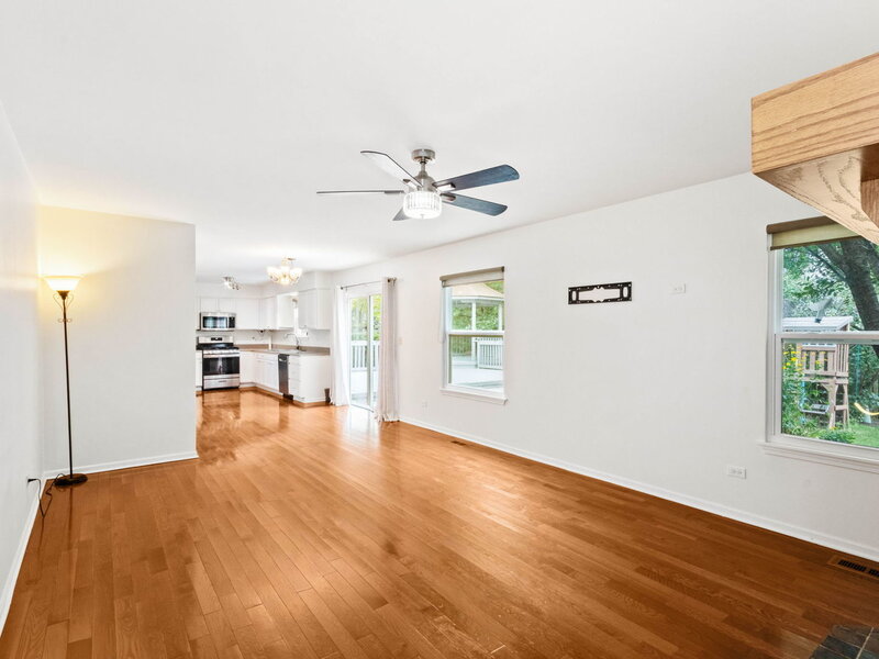 912 Matthew Court Naperville IL 60540
