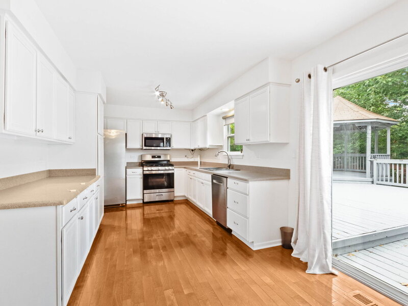912 Matthew Court Naperville IL 60540