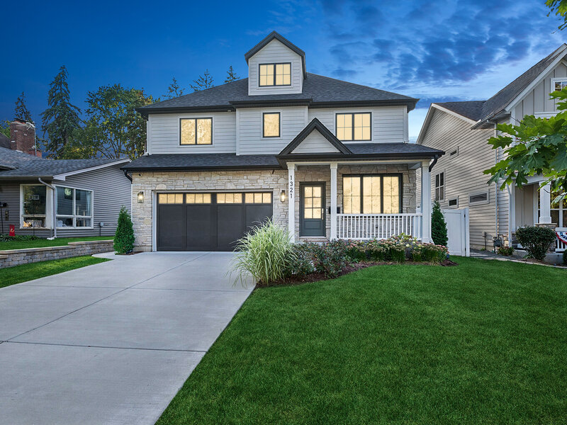 1321 N Webster Street Naperville IL 60563