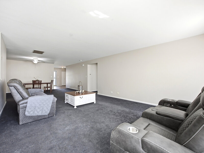 168 W Meadow Drive Cortland IL 60112