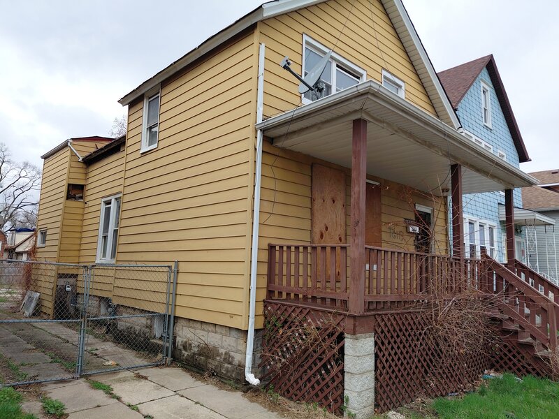 11520 S Perry Avenue Chicago IL 60628
