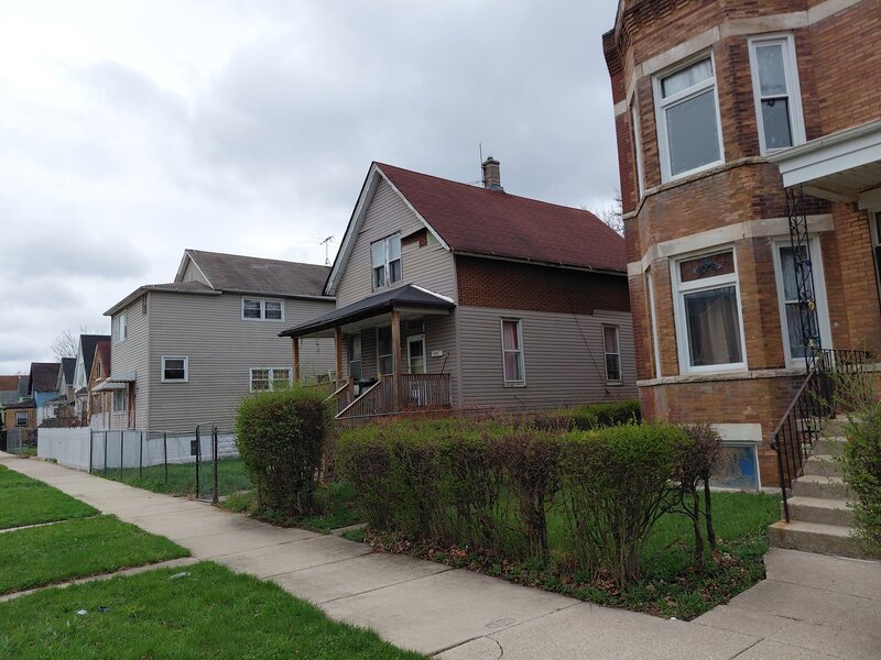 11520 S Perry Avenue Chicago IL 60628