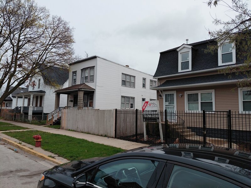 11520 S Perry Avenue Chicago IL 60628
