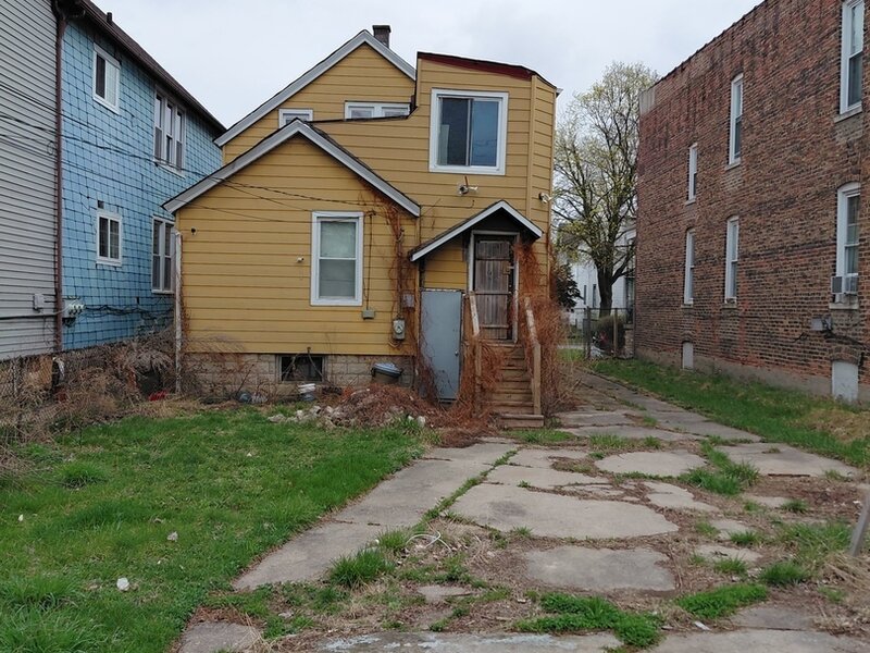 11520 S Perry Avenue Chicago IL 60628