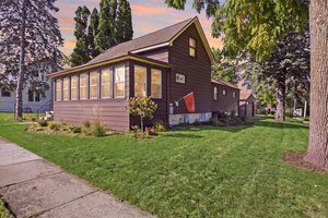 Photo of 493 E Exchange Street Sycamore IL 60178