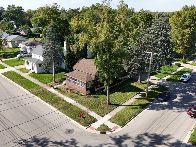 493 E Exchange Street Sycamore IL 60178