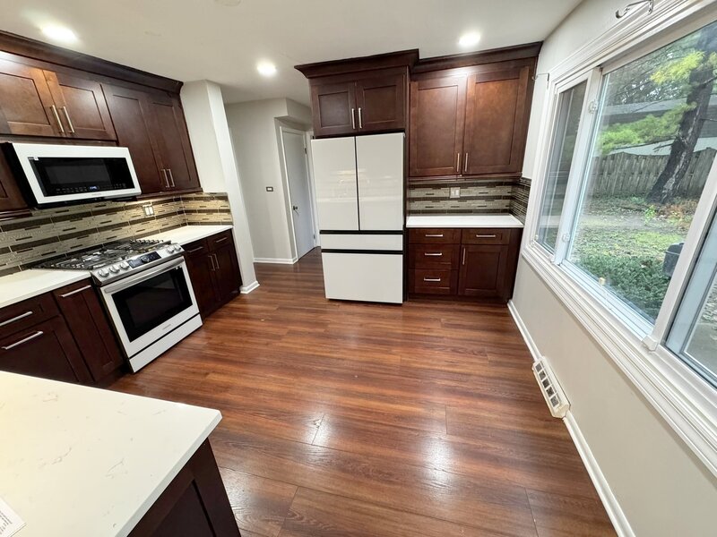 1935 Birch Road Northbrook IL 60062