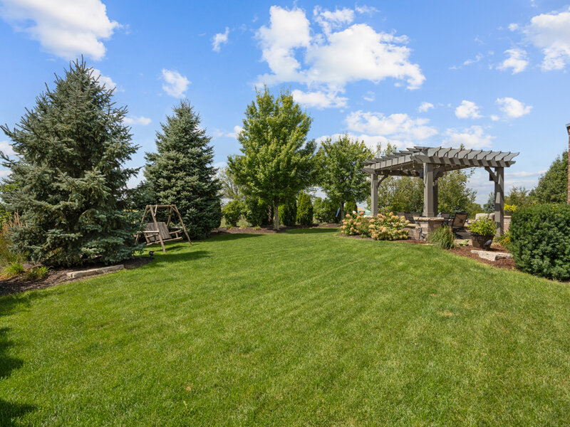 22232 Elise Boulevard Frankfort IL 60423