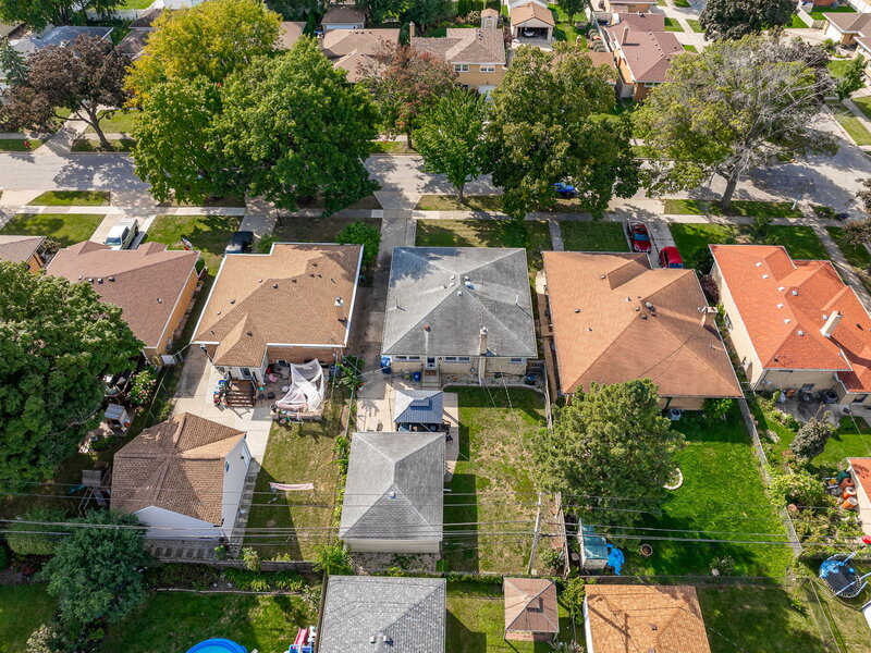 937 Robinhood Lane La Grange Park IL 60526